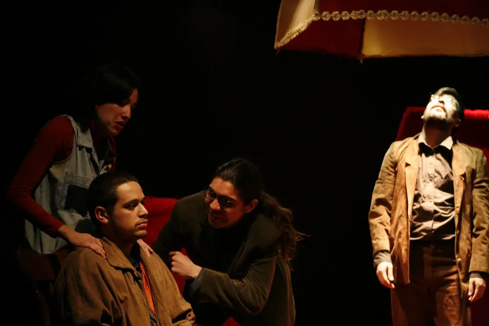 Retazos de un Duelo Tardío - foto 3